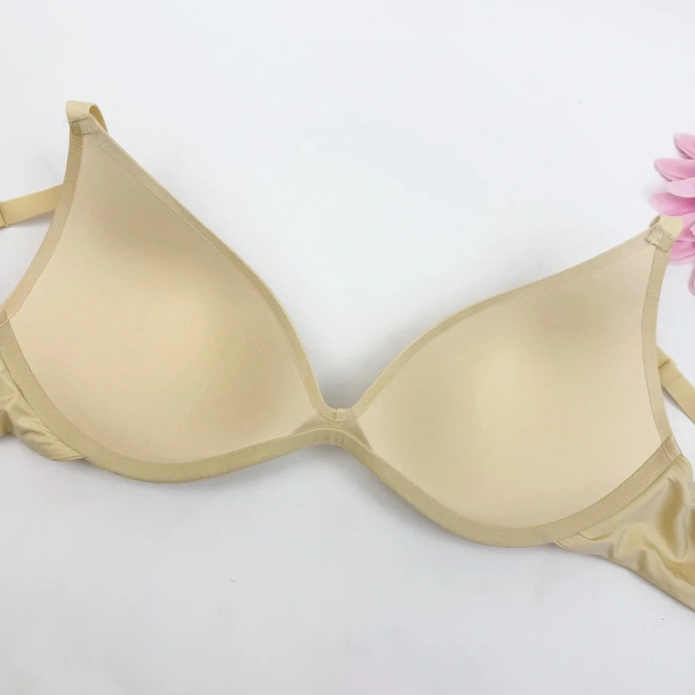 Skims Wireless Form Plunge Push Up Padded Bra Ivory Cream - Picture 7 of 12